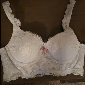 Victoria’s Secret Bra